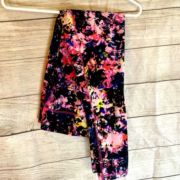 Multicolored - Picture 2 of 3